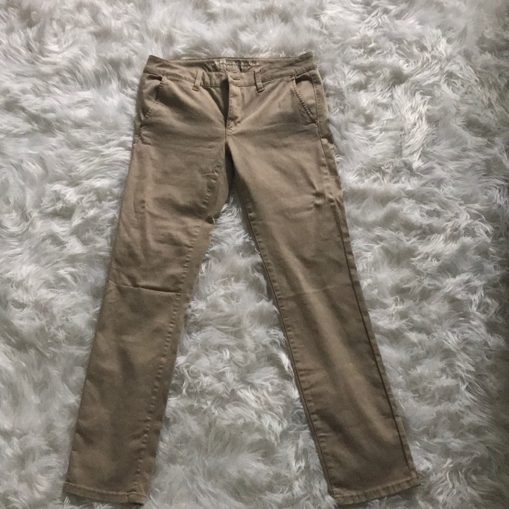 American eagle kaki pants. Brand new